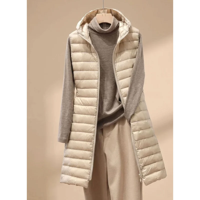 Ariella | Damen Steppjacke mit Kapuze, Reißverschluss und Langem Schnitt