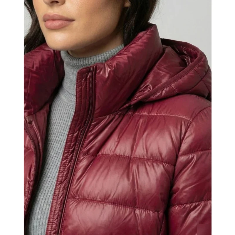 Aileen | Damen Steppjacke mit Kapuze, Reißverschluss und langer Silhouette