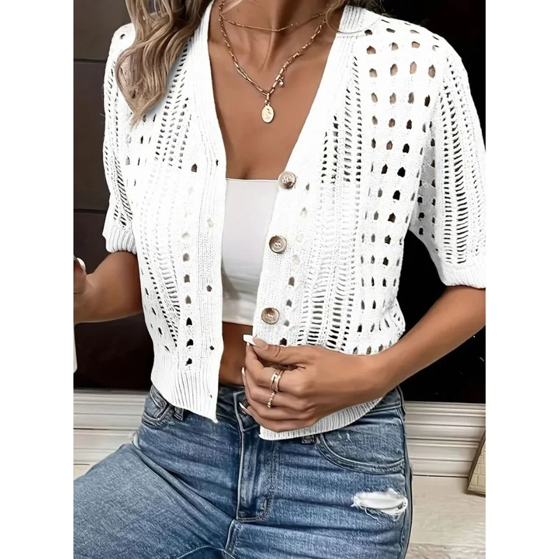 Marit | Damen Strickjacke mit Knöpfen und Loch Optik
