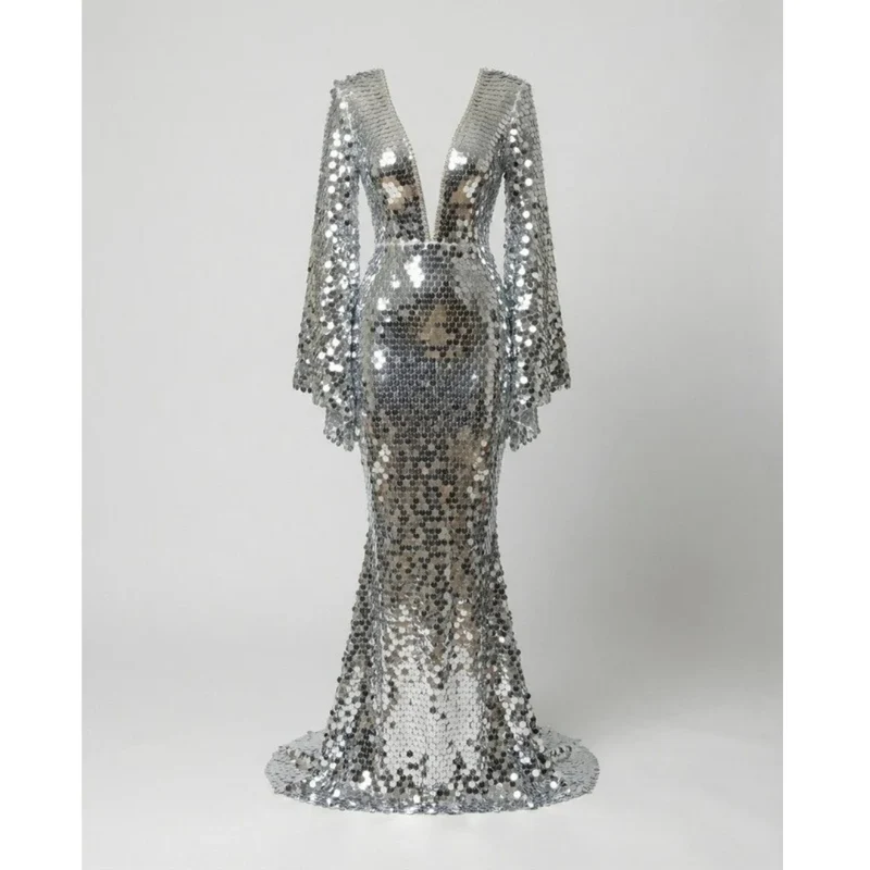 Nadja | Damen Silber Abendkleid Mit Pailletten, Party Design Und Glitzer Effekt