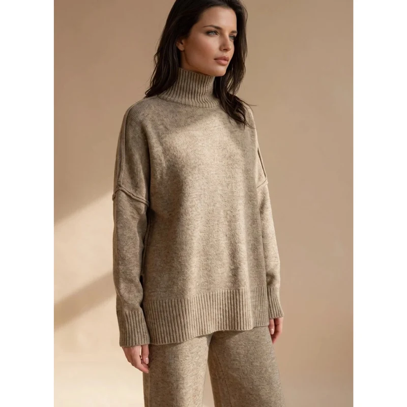 Veronika | Damen Rollkragenpullover mit Oversize Schnitt, Langarm und Weitem Körper