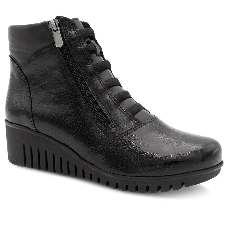 Leather Chunky Wedged Ankle Boots - ESFA44001 / 330 200 - Black