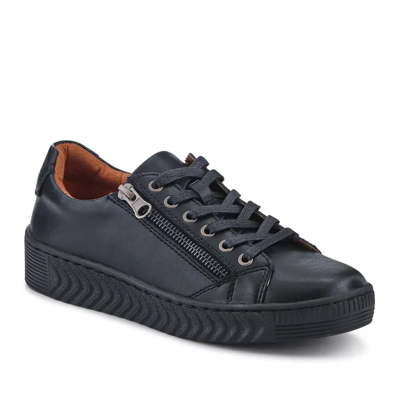 Casual Leather Trainers - BRK41000 / 326 649