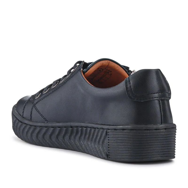Casual Leather Trainers - BRK41000 / 326 649 - Black