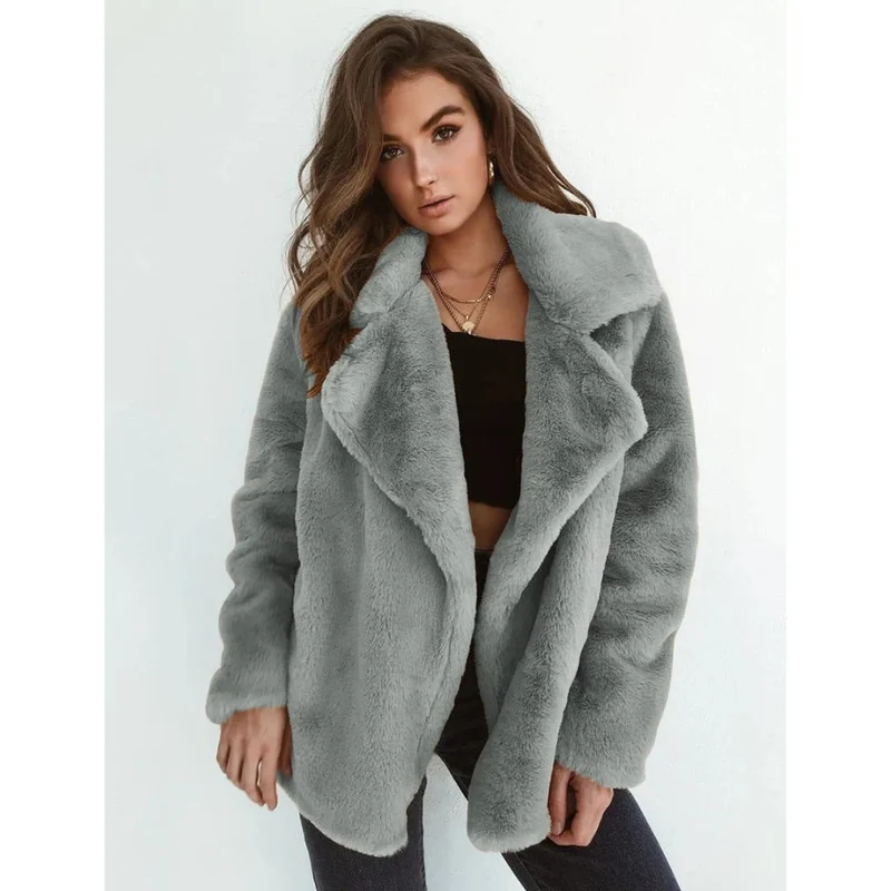Vivian | Damen Winterjacke aus Kunstpelz mit Oversize Schnitt und Auffälliger Optik