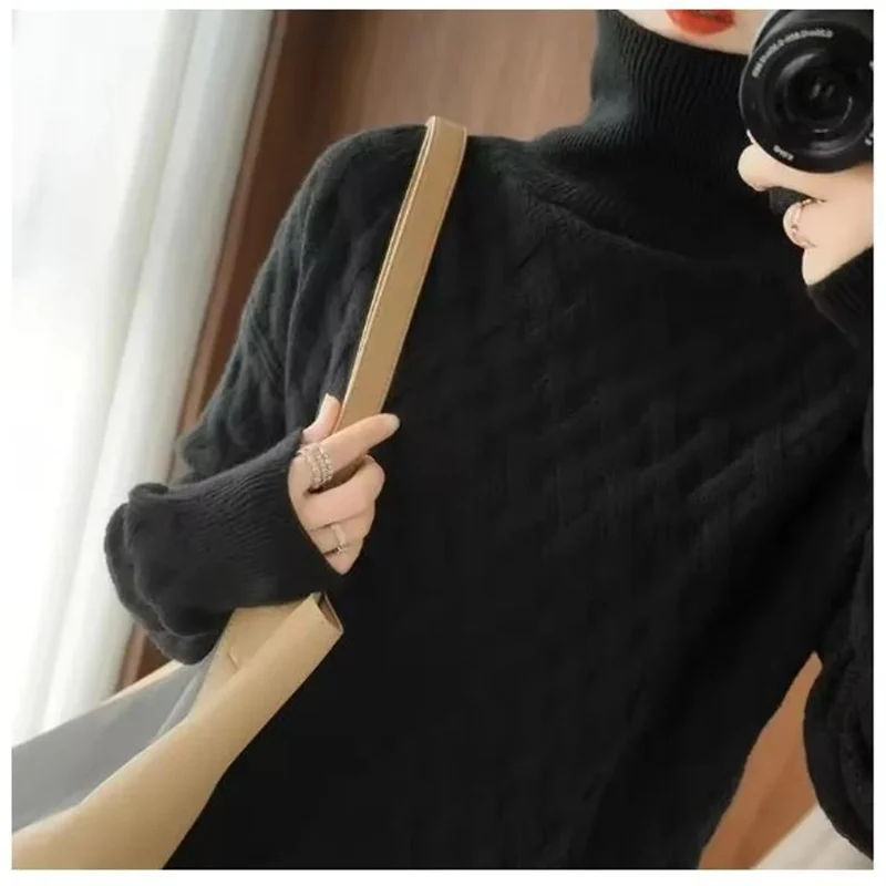 Luise | Damen Rollkragenpullover mit Muster, Oversized Design und Strick Struktur