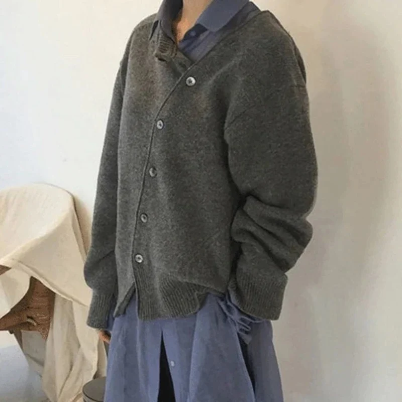 Solveig | Damen Strickjacke mit Knöpfen und Strick Optik