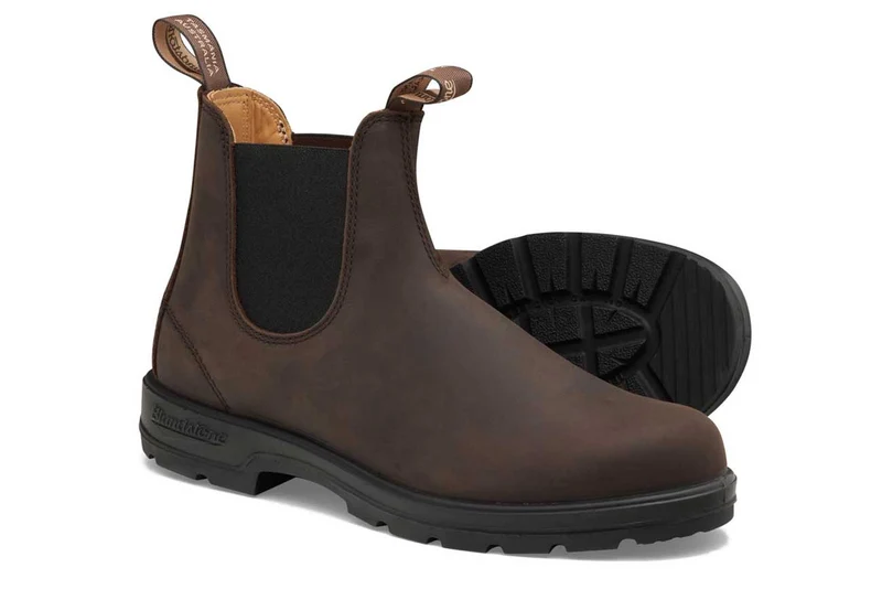Blundstone Unisex 2340 Classics Geöltes Nubukleder Chelsea Stiefel | Braun