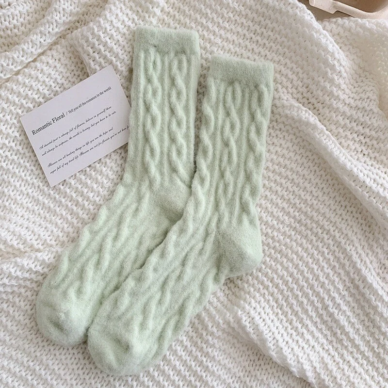 Amalia | Damen Trachtensocken mit Zopf design