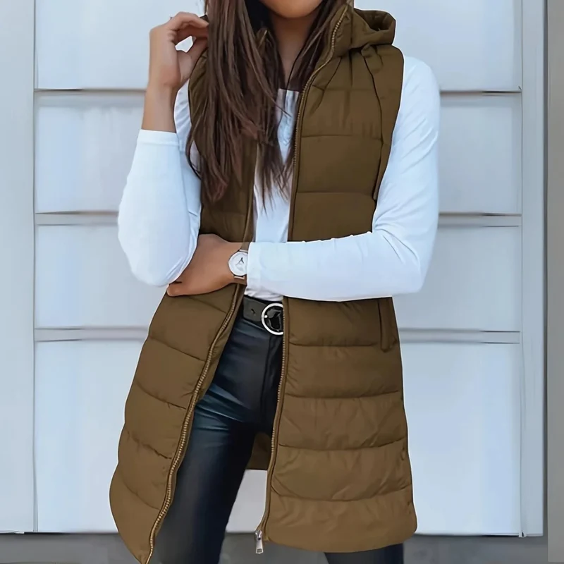 Karina | Elegante Damen Steppweste mit Kapuze als Alternative zur Jacke