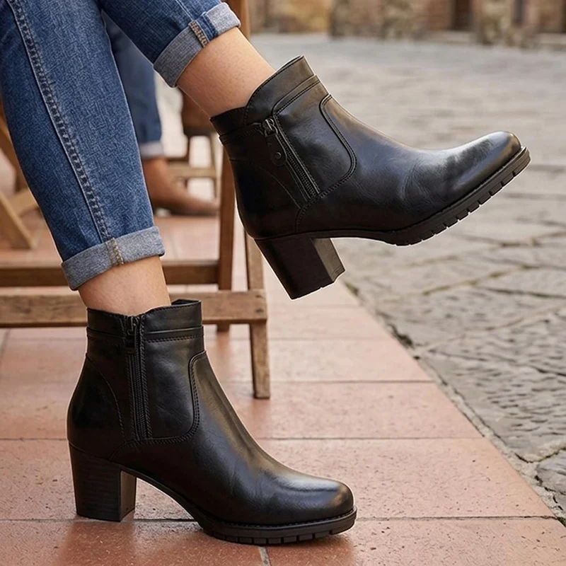 Block Heel Ankle Boots - WOIL36021 / 322 624 - Black