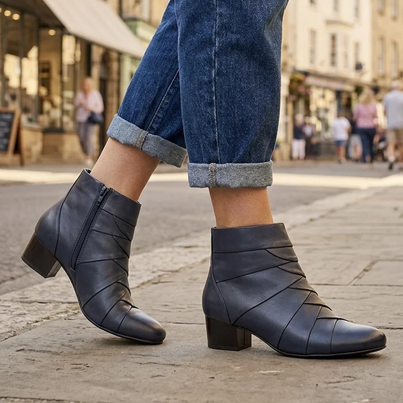 Everyday Leather Ankle Boots - MAGNU38003 / 324 540 - Navy