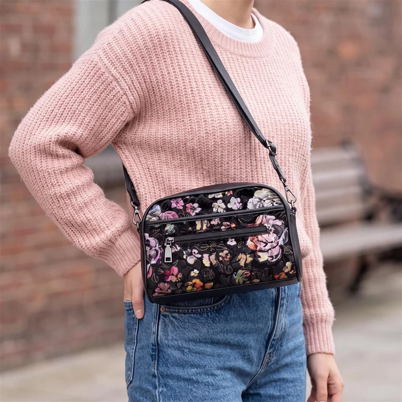 Adjustable Strap Multi Pocket Crossbody Bag - RIM44002 / 329 882 - Black Floral