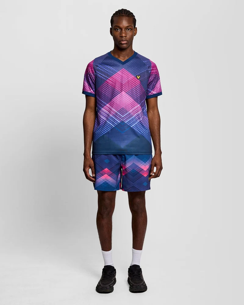 Lyle & Scott Herren Sport Chevron FootBall-T-Shirt | Marineblaue Pfingstrose