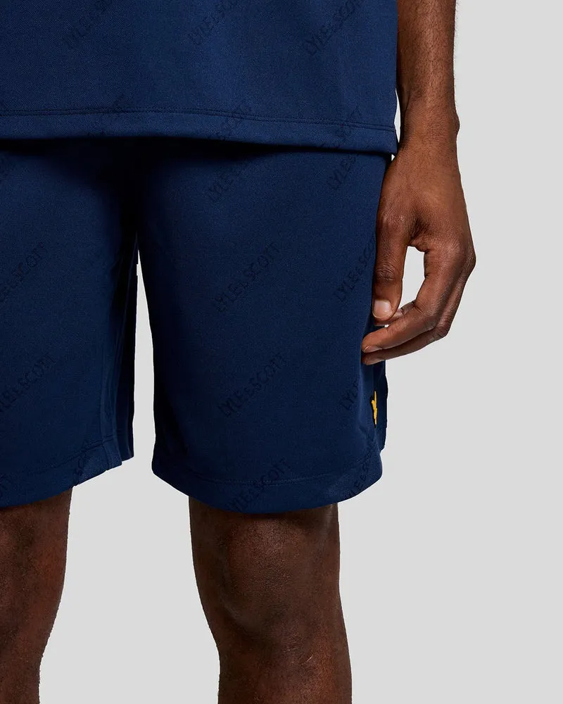 Lyle & Scott Herren-Sport-Fußballshorts mit geprägtem Logo | Marineblaue Pfingstrose