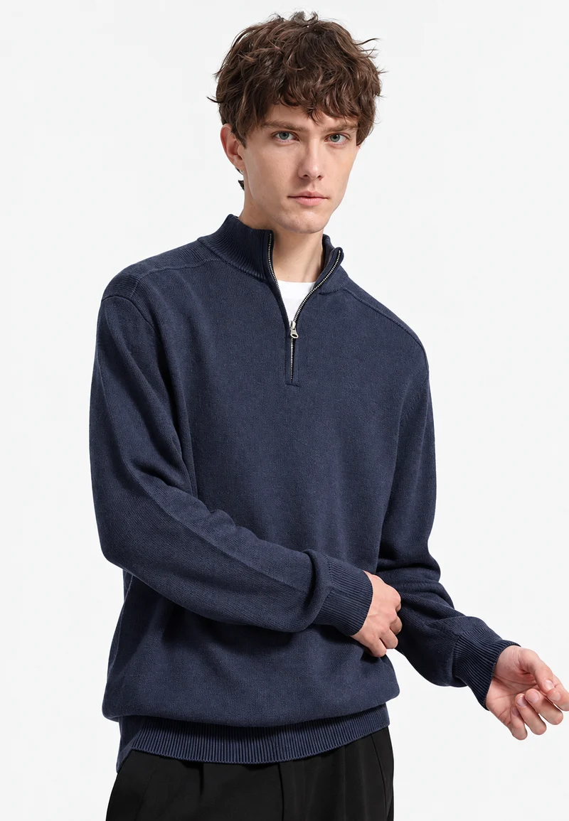 Herrenpullover aus Merinowolle mit halbem Reißverschluss und Stehkragen – Florent