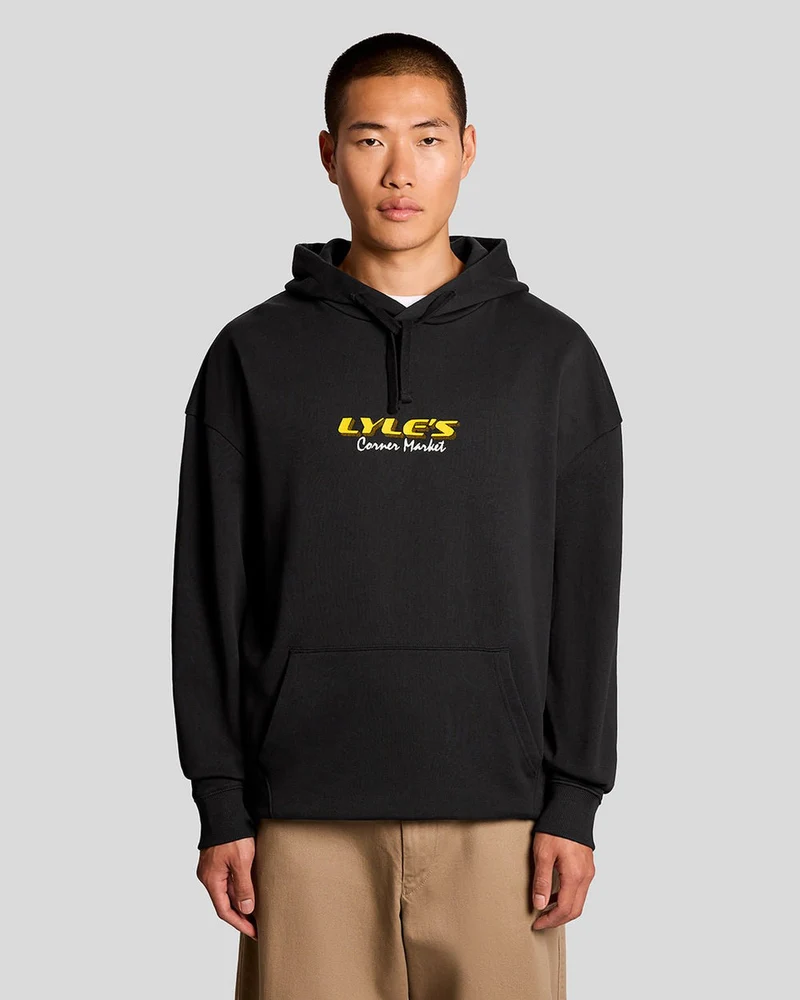 Lyle & Scott Corner Market Herren-Hoodie mit Grafikprint | Tiefschwarz