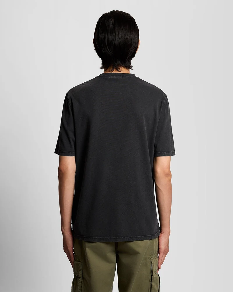 Lyle & Scott Herren-T-Shirt mit Cargotasche | Tiefschwarz