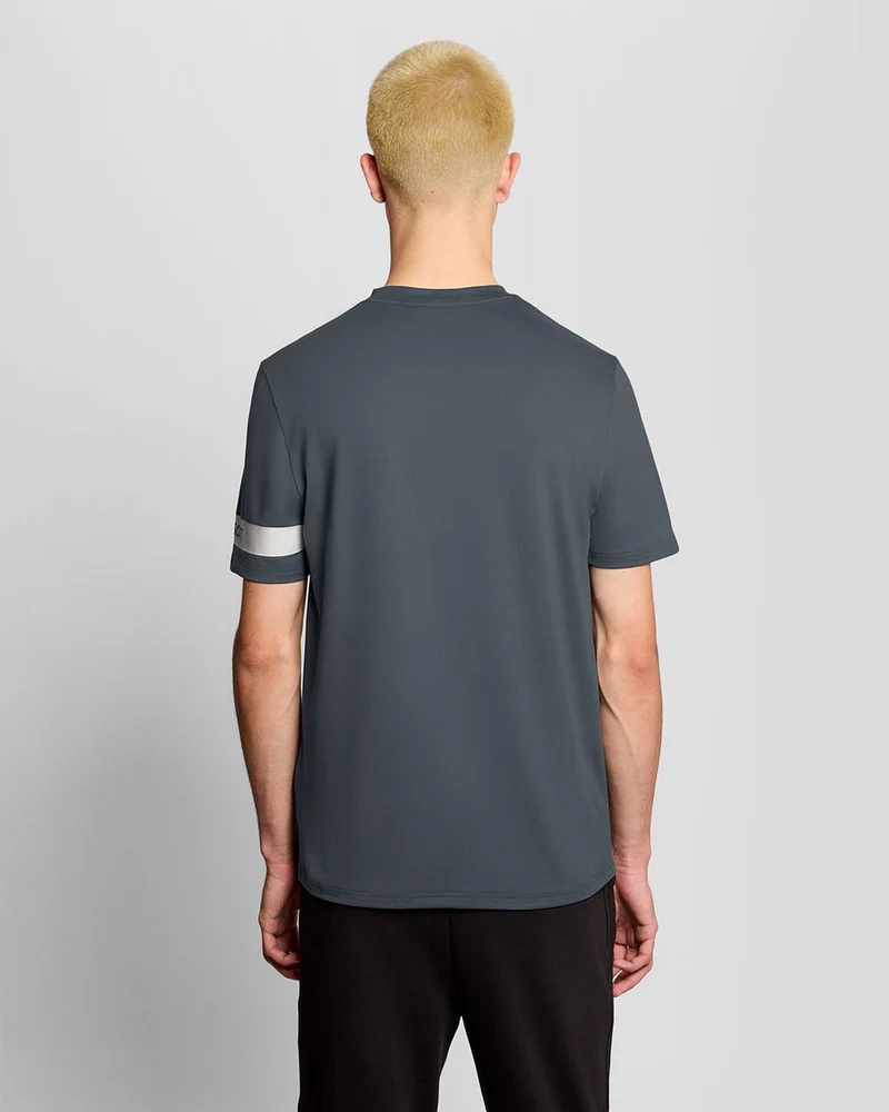Lyle & Scott Herren-Sport-T-Shirt mit Ärmeldetails | Turbulence