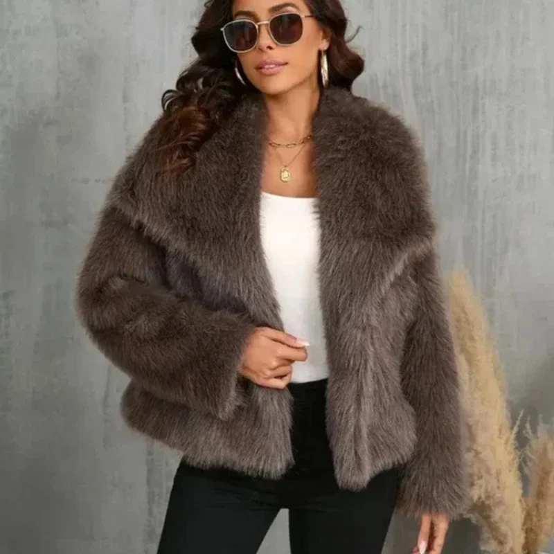 Mila | Damen Warme Winterjacke In Luxus Optik