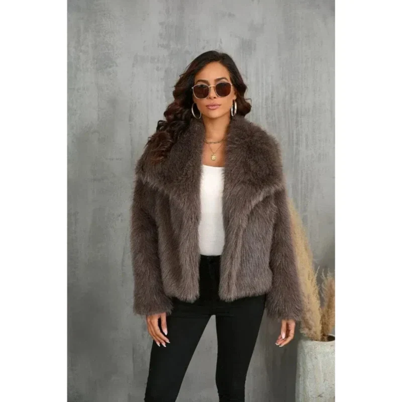 Mila | Damen Warme Winterjacke In Luxus Optik
