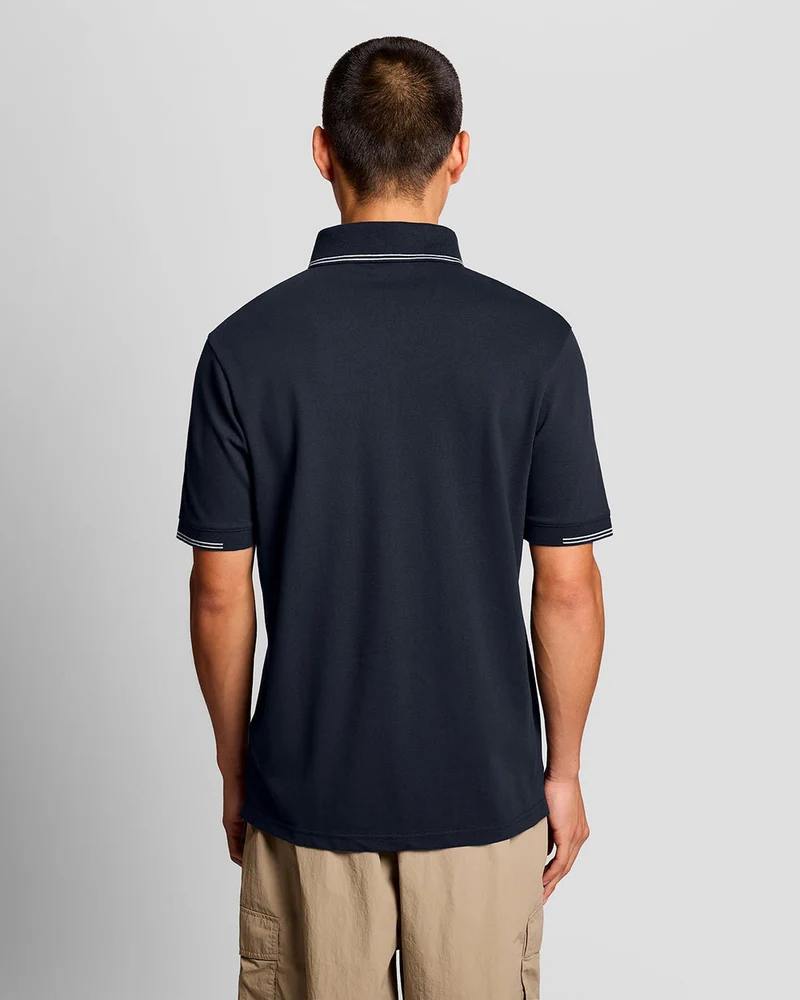 Lyle & Scott Herren-Poloshirt aus feiner Baumwolle mit Farbakzenten | Dunkelblau