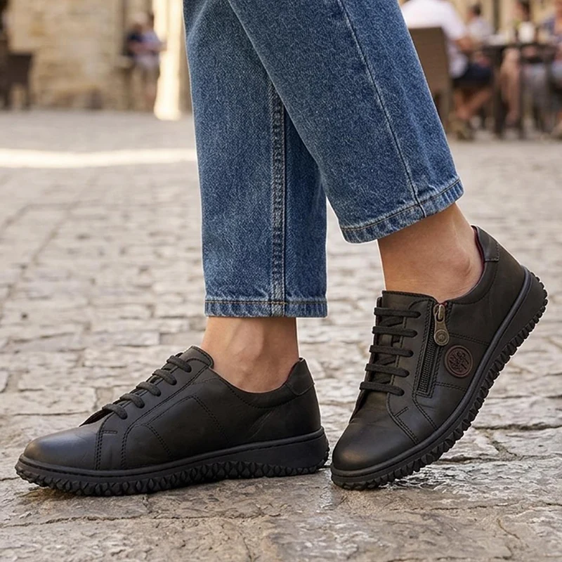 Loretta Leather Trainers - HAK38023 / 324 496 - Black-Black