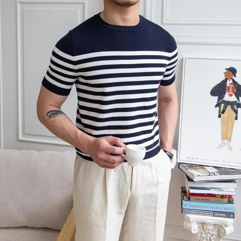Gestreiftes Herren-T-Shirt im klassischen Stil - Mateo