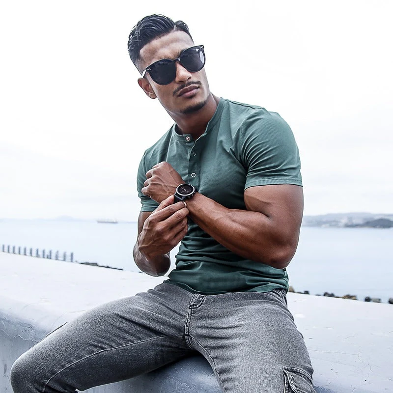 Kurzärmeliges Herren-T-Shirt mit Rundhalsausschnitt - Luis
