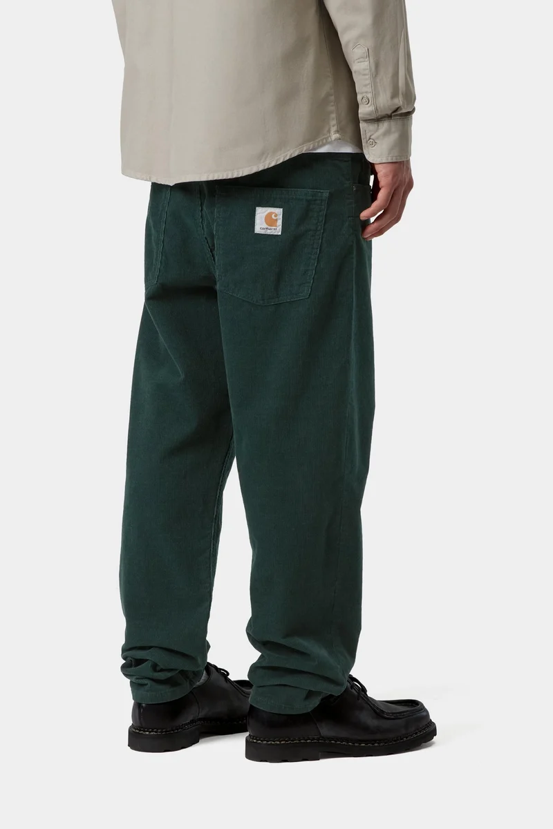 Carhartt WIP Herren Newel Ford Cordhose | Grün gewaschen