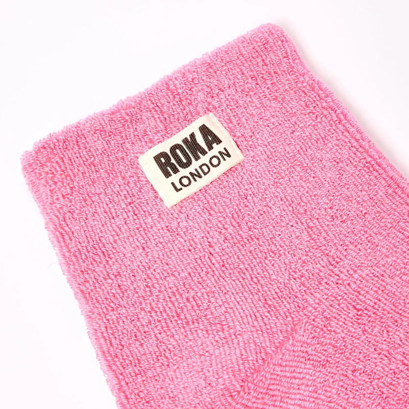 ROKA Watford Bio-Baumwoll-Crop-Socken | Rosa Nelke