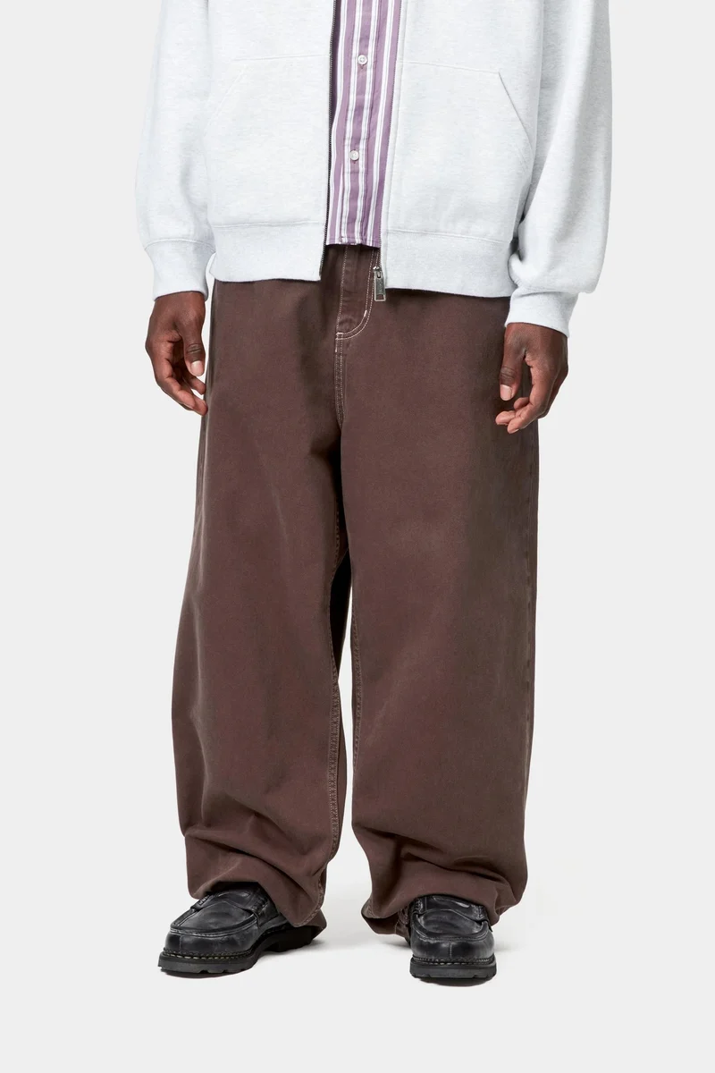 Carhartt WIP Herren Brandon Clark Twill Hose | Palisandersteingefärbt