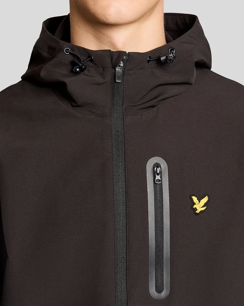 Lyle & Scott Sportliche Herrenjacke mit Kapuze, wasserabweisend | Tiefschwarz