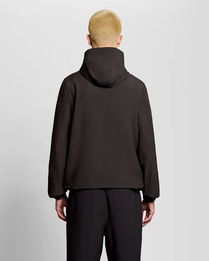 Lyle & Scott Sportliche Herrenjacke mit Kapuze, wasserabweisend | Tiefschwarz
