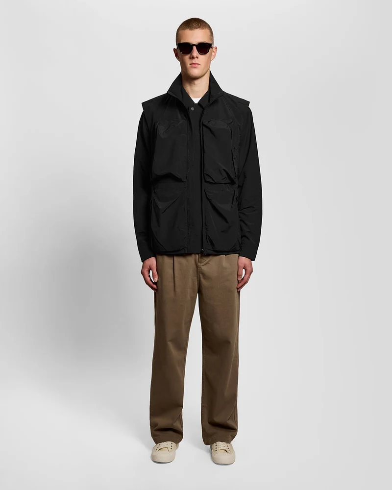 Lyle & Scott Leichte Herrenweste aus Ripstop-Gewebe | Tiefschwarz