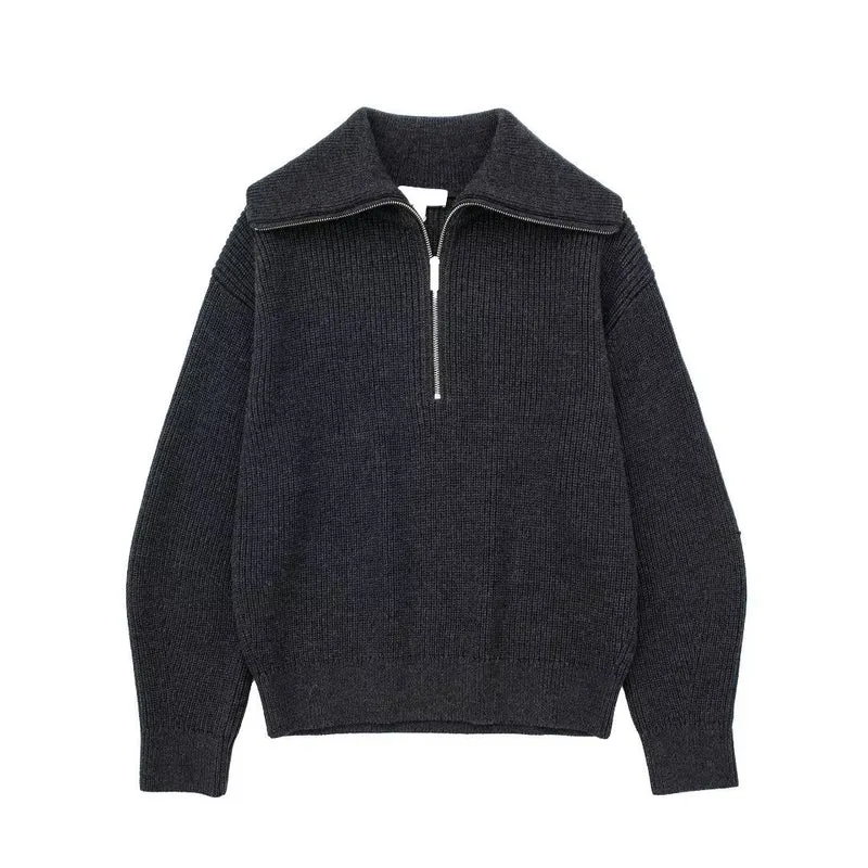Damenpullover mit Streifen, halbem Reißverschluss und Stehkragen – Holly