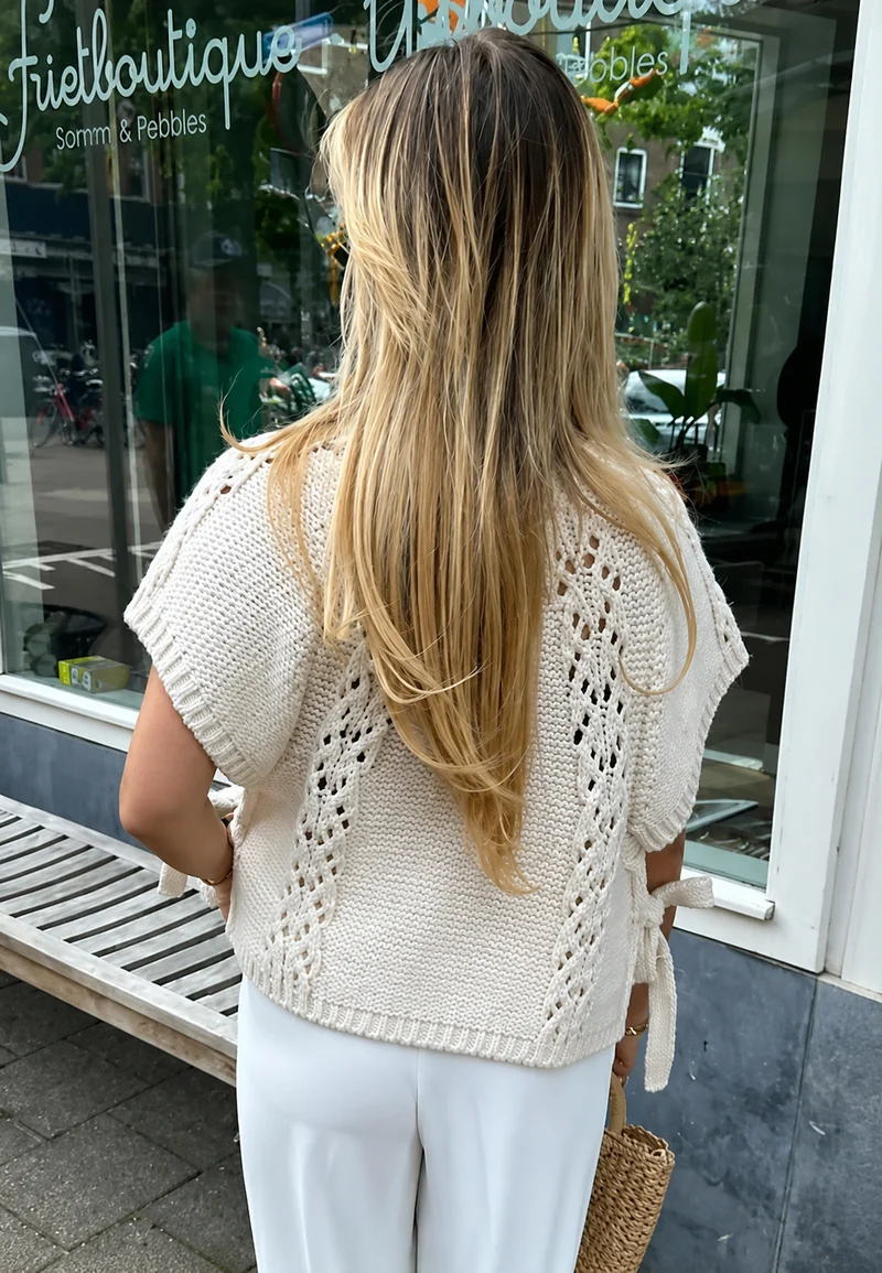 Damenpullover mit Ajourmuster und seitlichen Schleifen – Ginevra