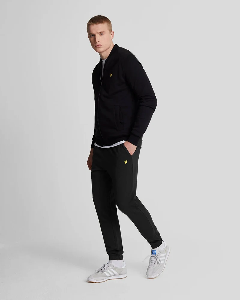 Lyle & Scott Herren-Jogginghose aus Baumwolle, schmal geschnitten | Tiefschwarz