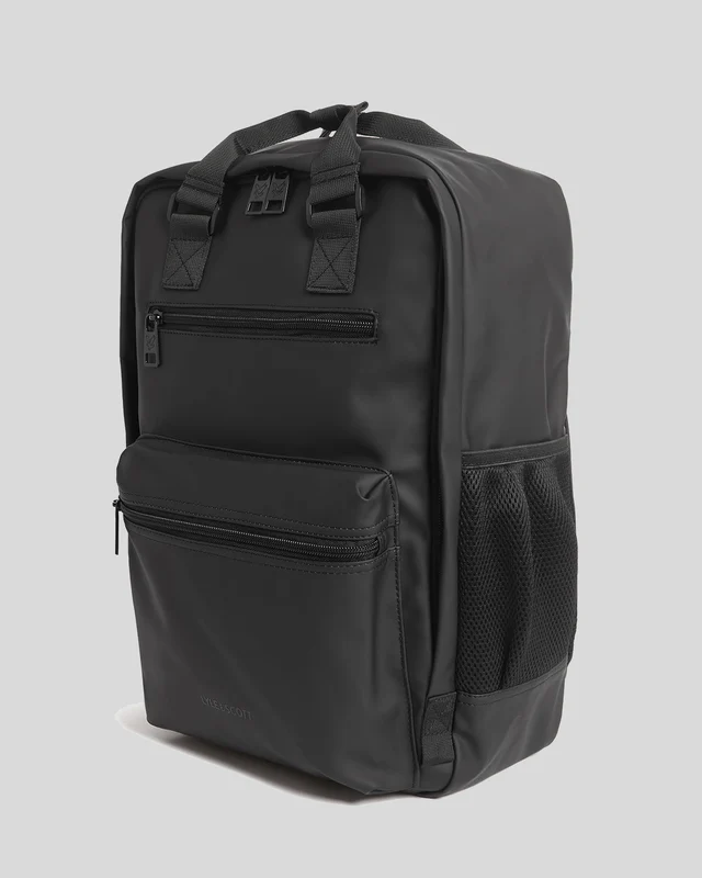 Lyle & Scott Wetterfester Rucksack | Tiefschwarz