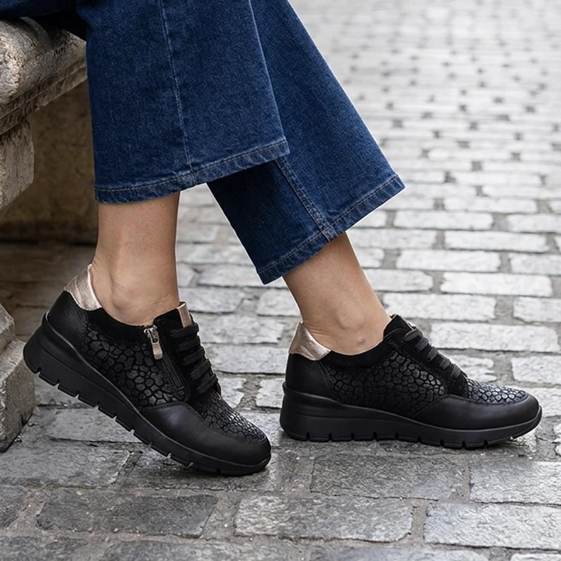 Leather Zip & Lace Chunky Trainers - PALMI44000 / 330 425 - Black