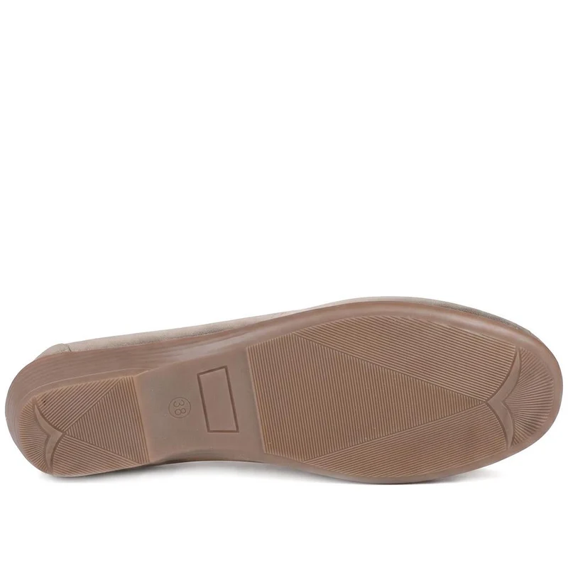 Leather Cut Out Detail Moccasin - MOEN43001 / 329 546 - Soft Gold
