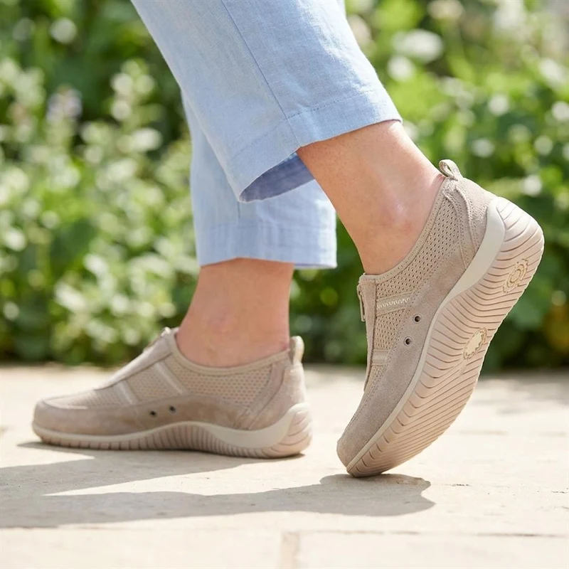 Memory Foam Leather Slip On Trainers - BRK43049 / 329 380 - Taupe