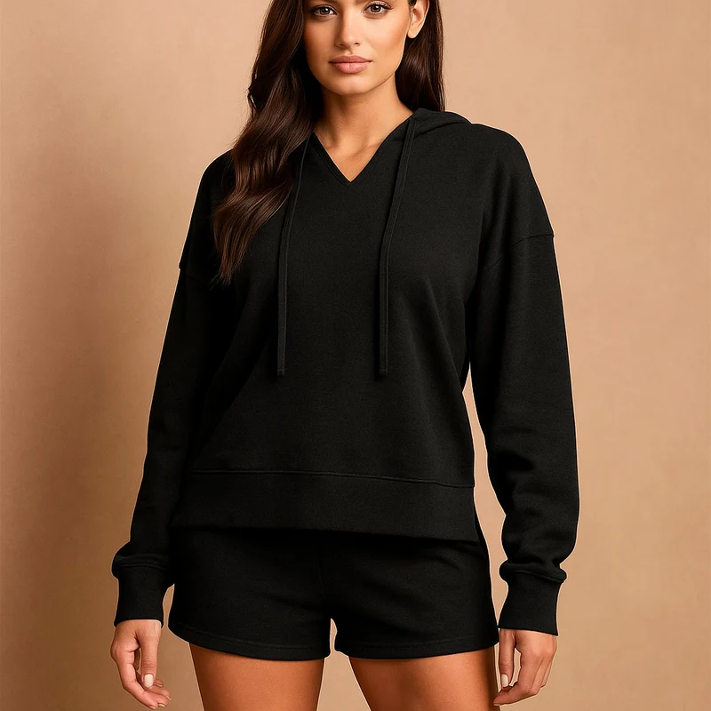 Set aus Kapuzensweatshirt und Shorts für Frauen - Livia