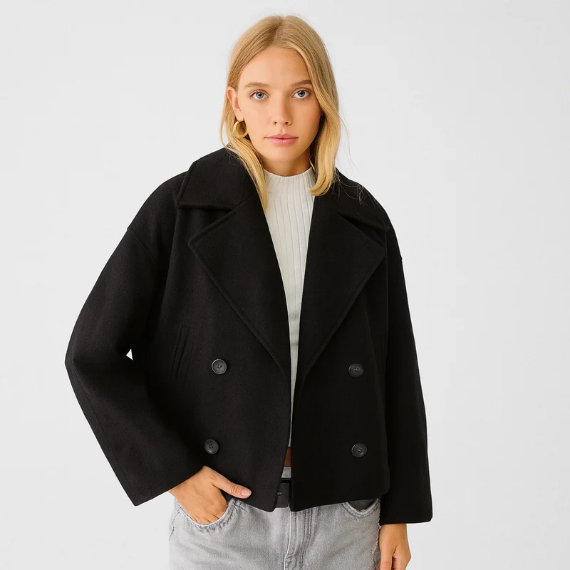 Kurze Damen-Wolljacke mit doppelreihigen Knöpfen - Heidi