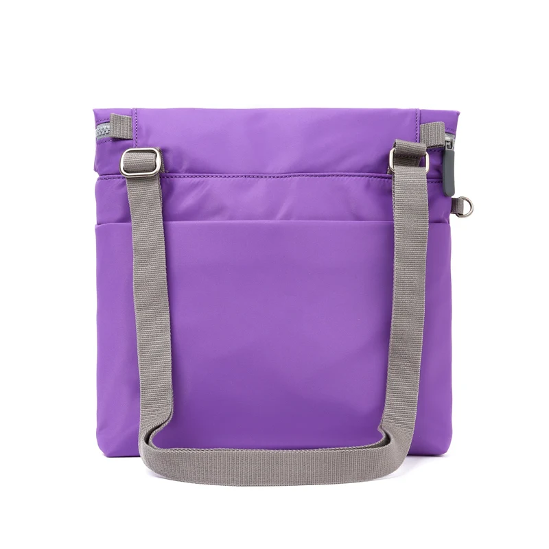 ROKA Stratford L Tasche aus recyceltem Nylon | Frisches Lila
