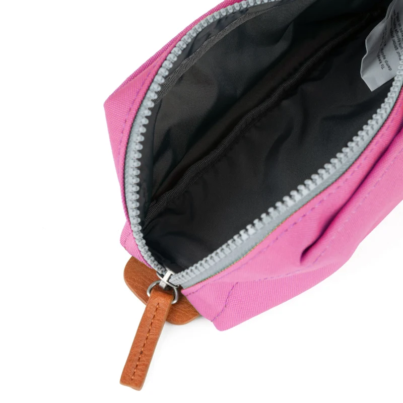 ROKA Pimlico Tulip Kleiner Beutel aus recyceltem Canvas