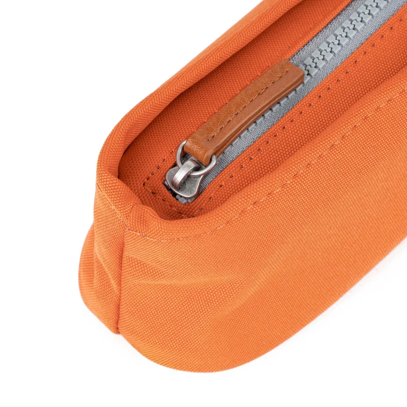 ROKA Pimlico Atomic Orange Kleiner Beutel aus recyceltem Canvas