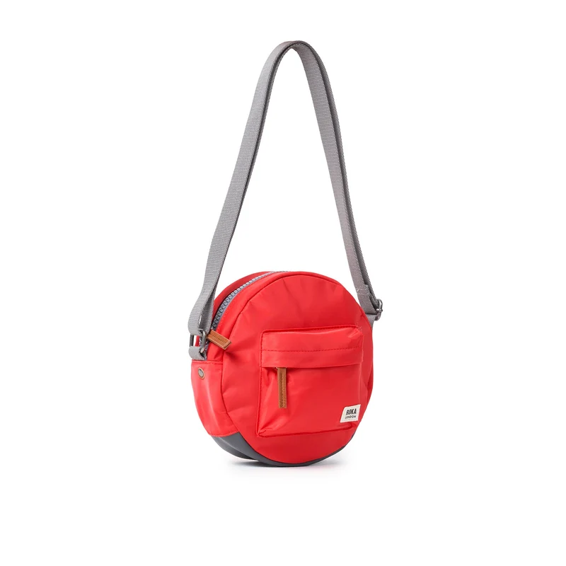 ROKA Paddington B Kleiner Beutel aus recyceltem Nylon | Chiliöl