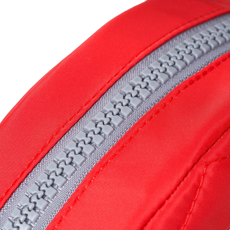 ROKA Paddington B Kleiner Beutel aus recyceltem Nylon | Chiliöl