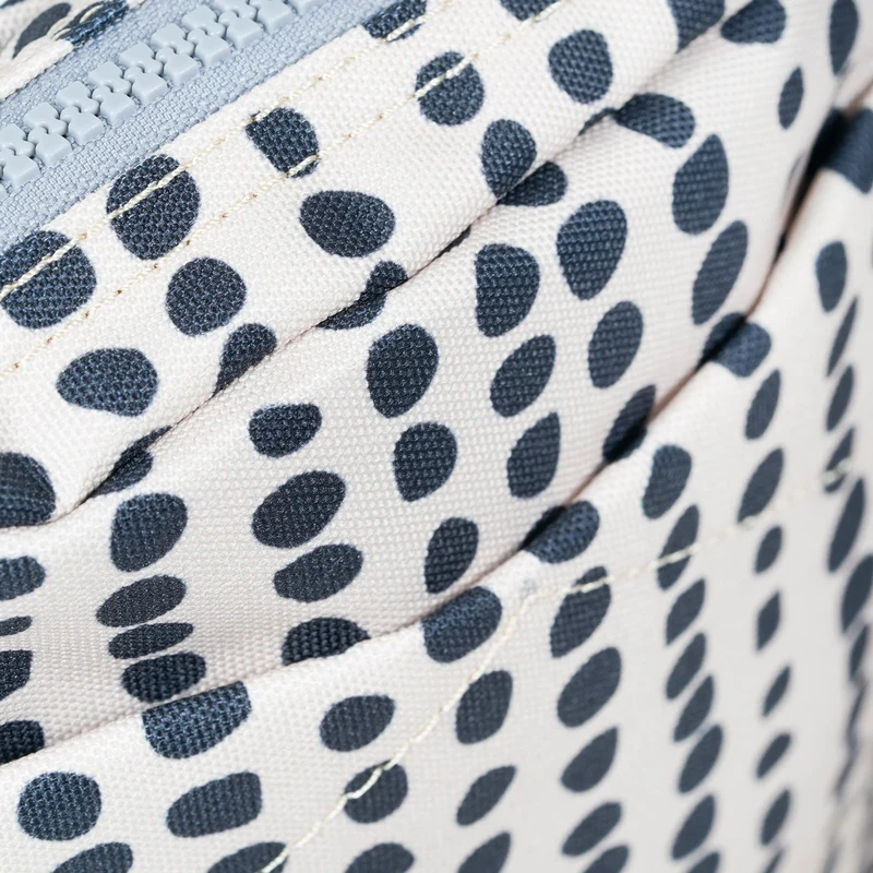 ROKA Bond Linear Dot Tasche aus recyceltem Canvas